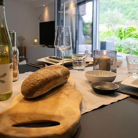 Ferienwohnung Dolcevita Direkte Mosellage Grosser Garten *